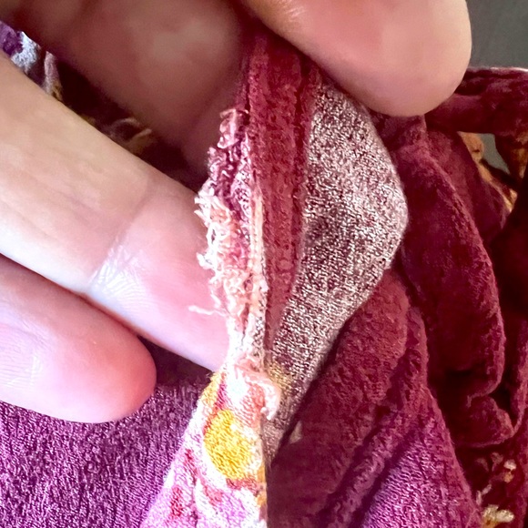 Darling off the Shoulder Blouse - Picture 6 of 8